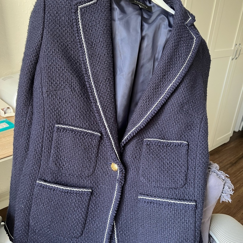 100% cotton!Talbots cotton Blue and White Textured Blazer